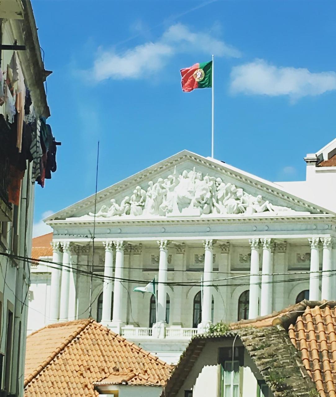 Grand Parliament Duplex By Homing Lejlighed Lisboa Eksteriør billede